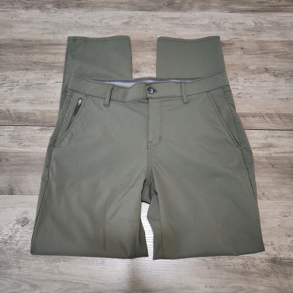 Weatherproof Vintage Men's 32 X 32 Green Stretch Pants Reg. Fit - Picture 1 of 6